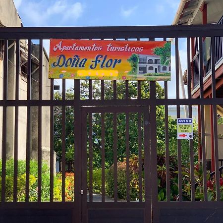 Apartamentos Turisticos Dona Flor San Andrés Exteriör bild