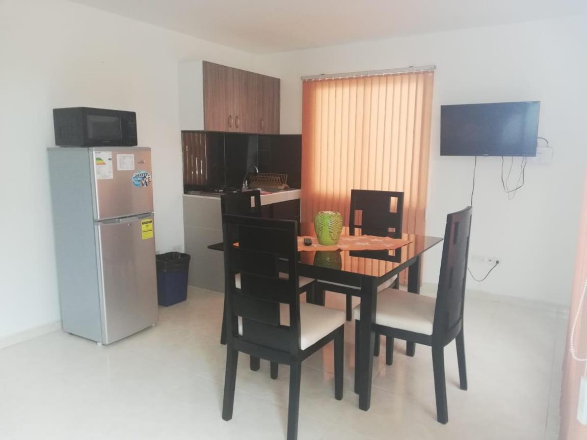 Apartamentos Turisticos Dona Flor San Andrés Exteriör bild